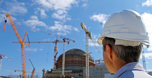 Строительство заводов в Омске